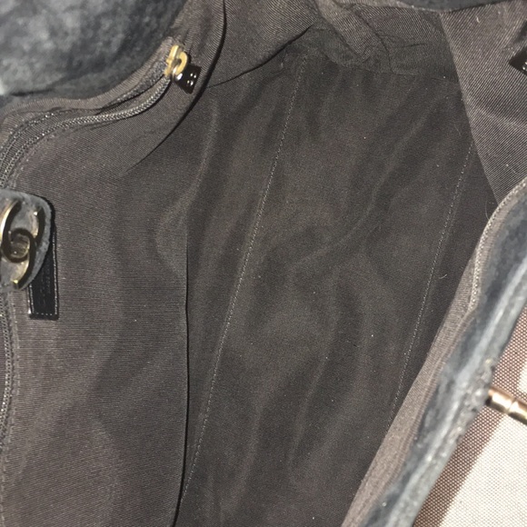 Vintage Black Chanel Quilted Suede Hobo. - Picture 4 of 13